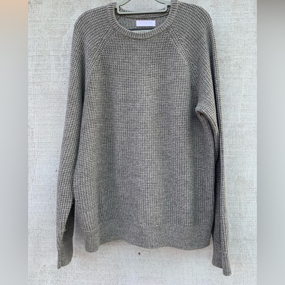 Everlane Men's Textured Gray Crewneck Sweater - Picture 1 of 10